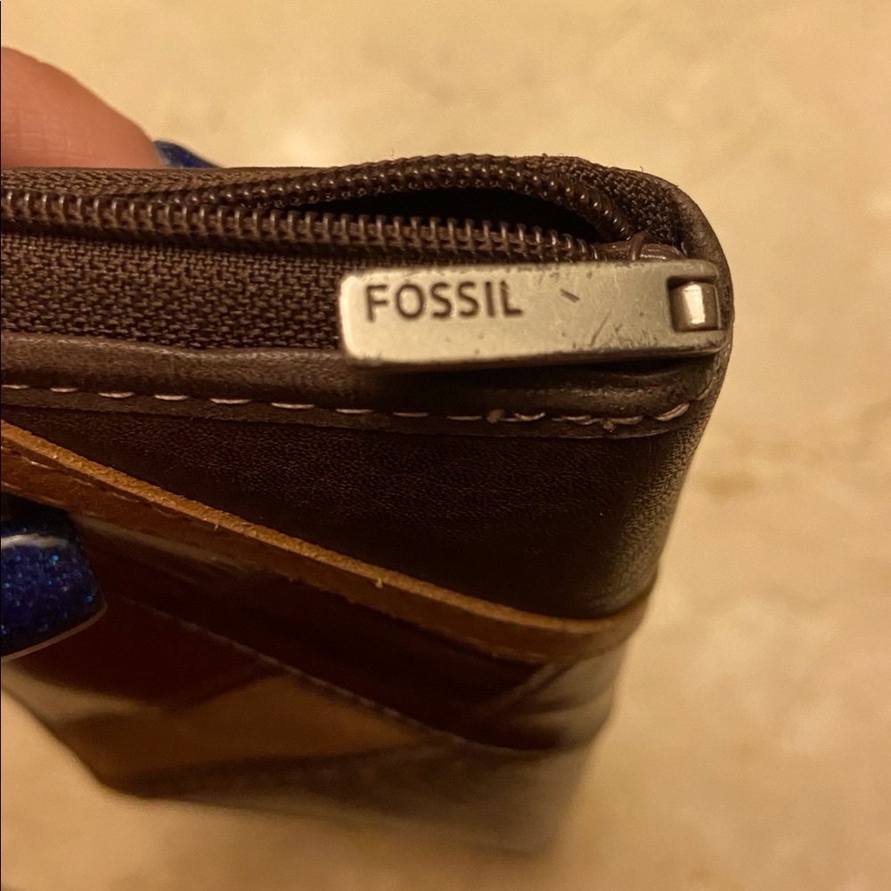 FOSSIL Genuine Leather Wallet - Picture 3 of 5